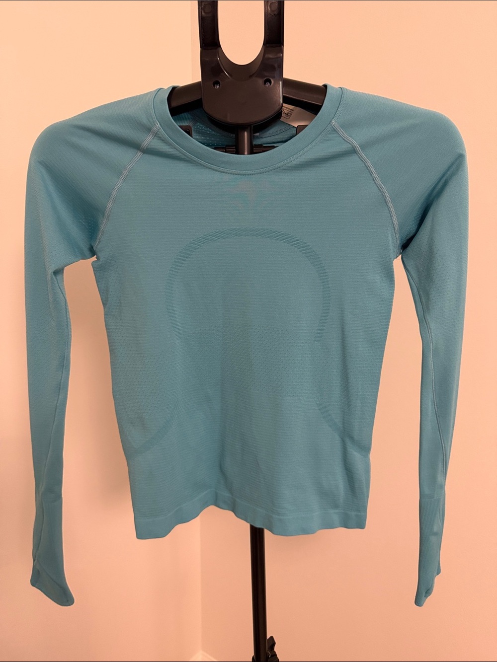 lululemon athletica turquoise long-sleeve performance top